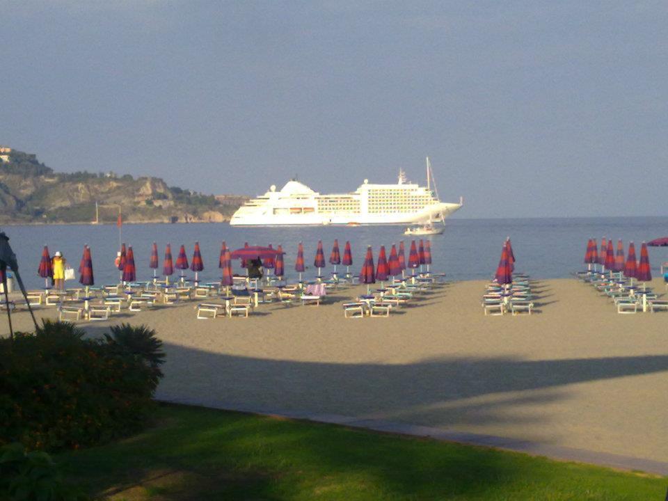 Apartments Mikros Giardini Naxos Cameră foto