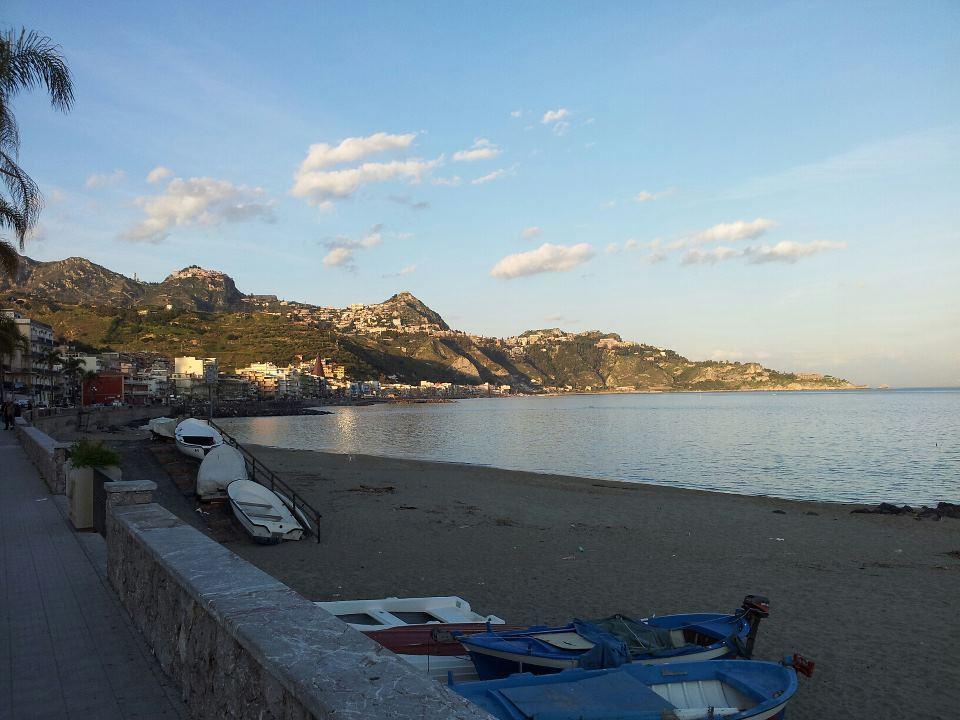 Apartments Mikros Giardini Naxos Cameră foto